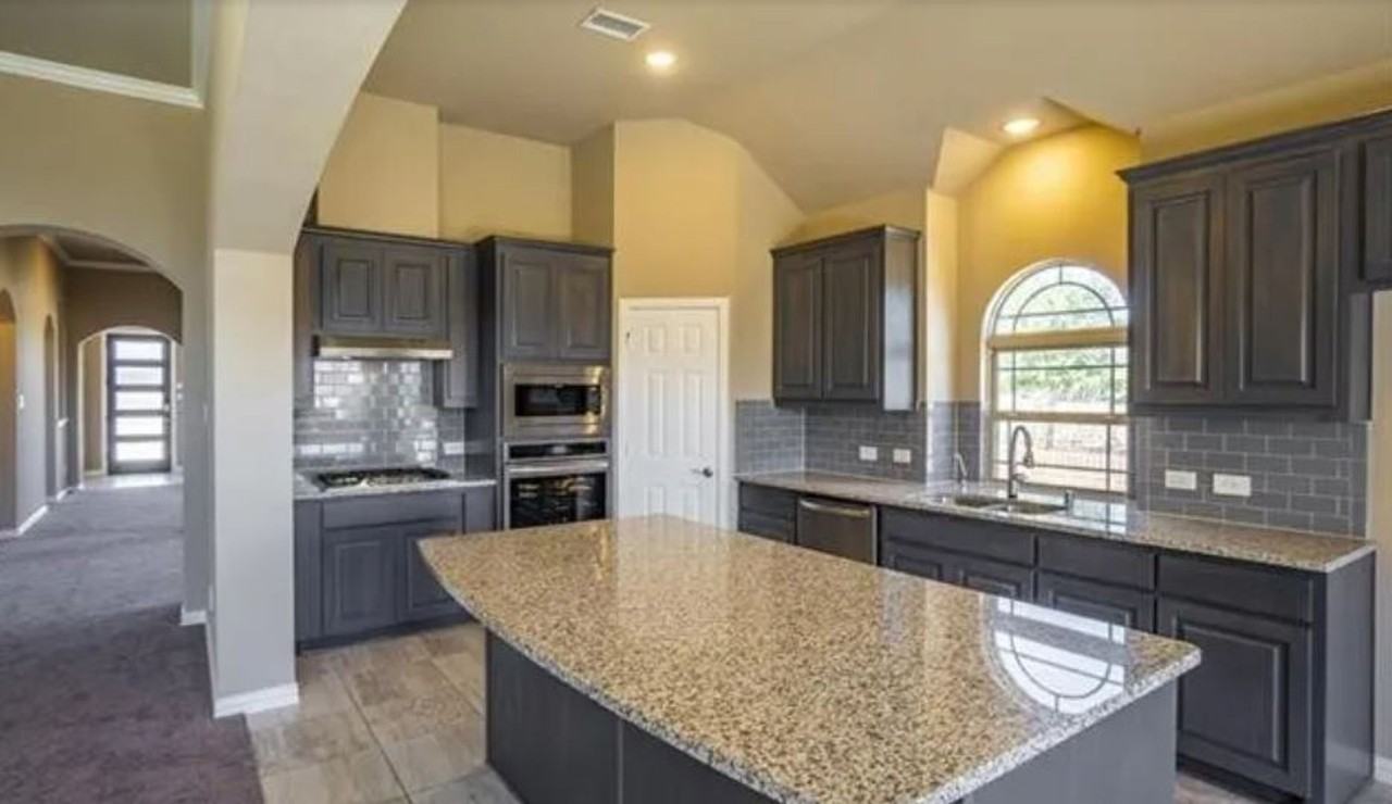 282 Water Meadow Ct - Photo 3 of 16
