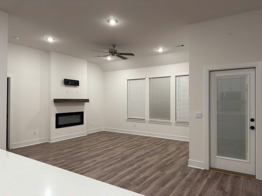4225 Florentina Ave - Photo 5 of 5