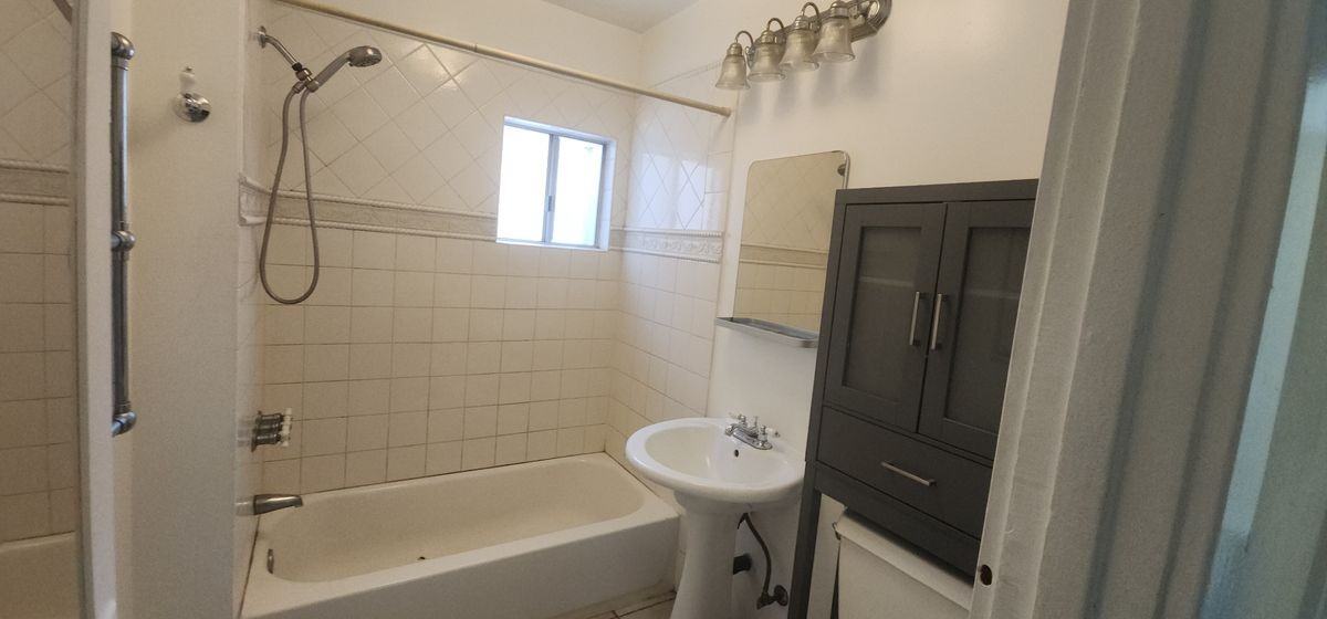 1526 N Avenue 47 - Photo 5 of 7