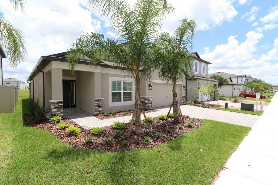 2952 Marine Grass Dr - Photo 2 of 5