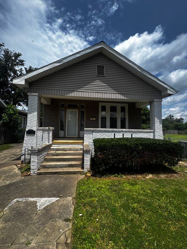 1108 E Blackford Ave - Photo 7 of 7