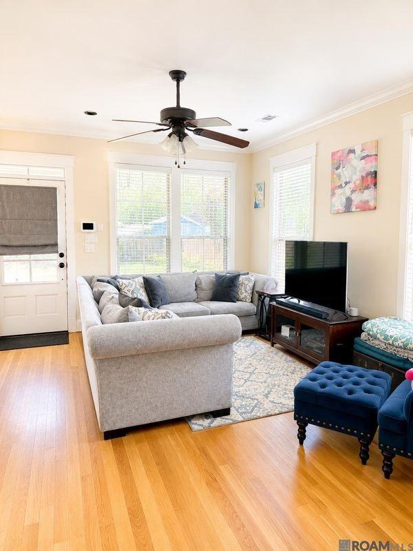 3655 Capital Heights Ave - Photo 5 of 7