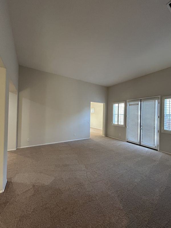 7572 Corona Valley Ave - Photo 4 of 37