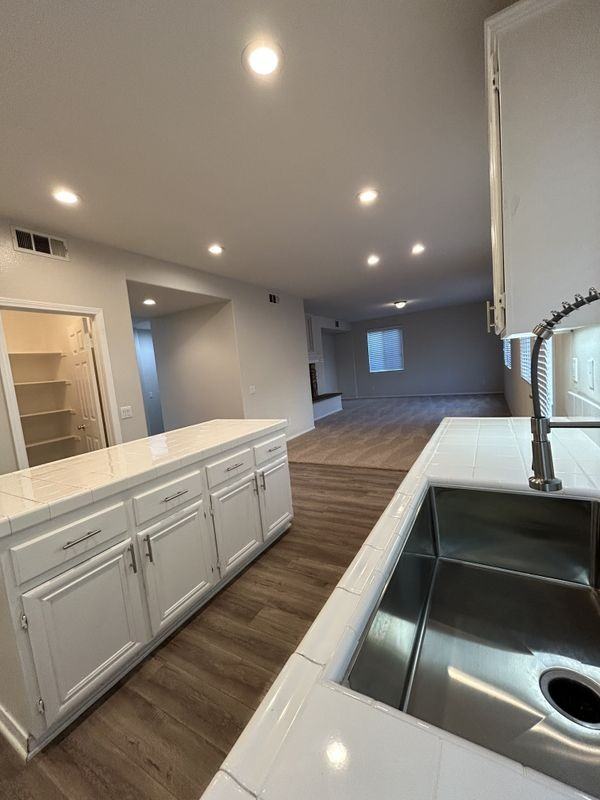 7572 Corona Valley Ave - Photo 6 of 37