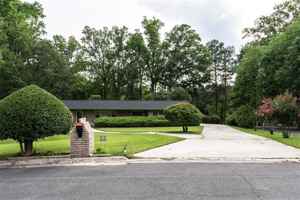 featured image of 2560 Piney Wood Ln ##3