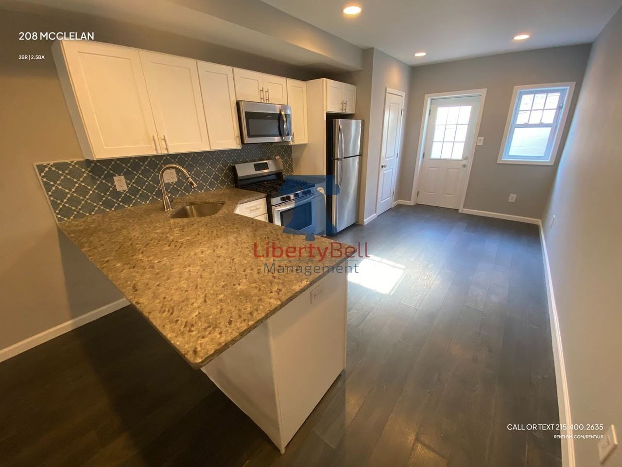 208 Mcclellan St - Photo 3 of 17