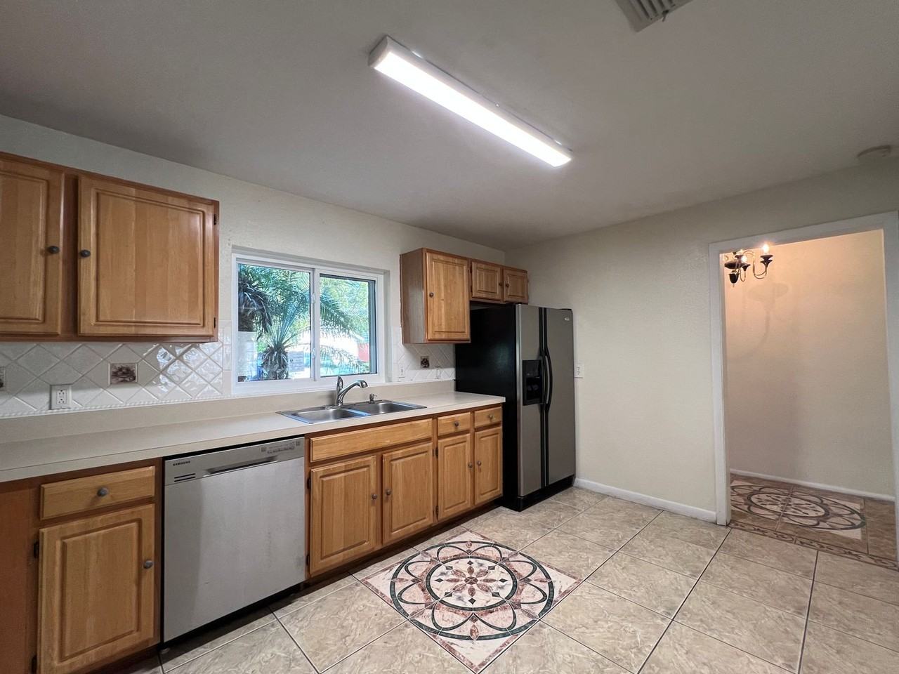 8330 Le Mesa St - Photo 7 of 50