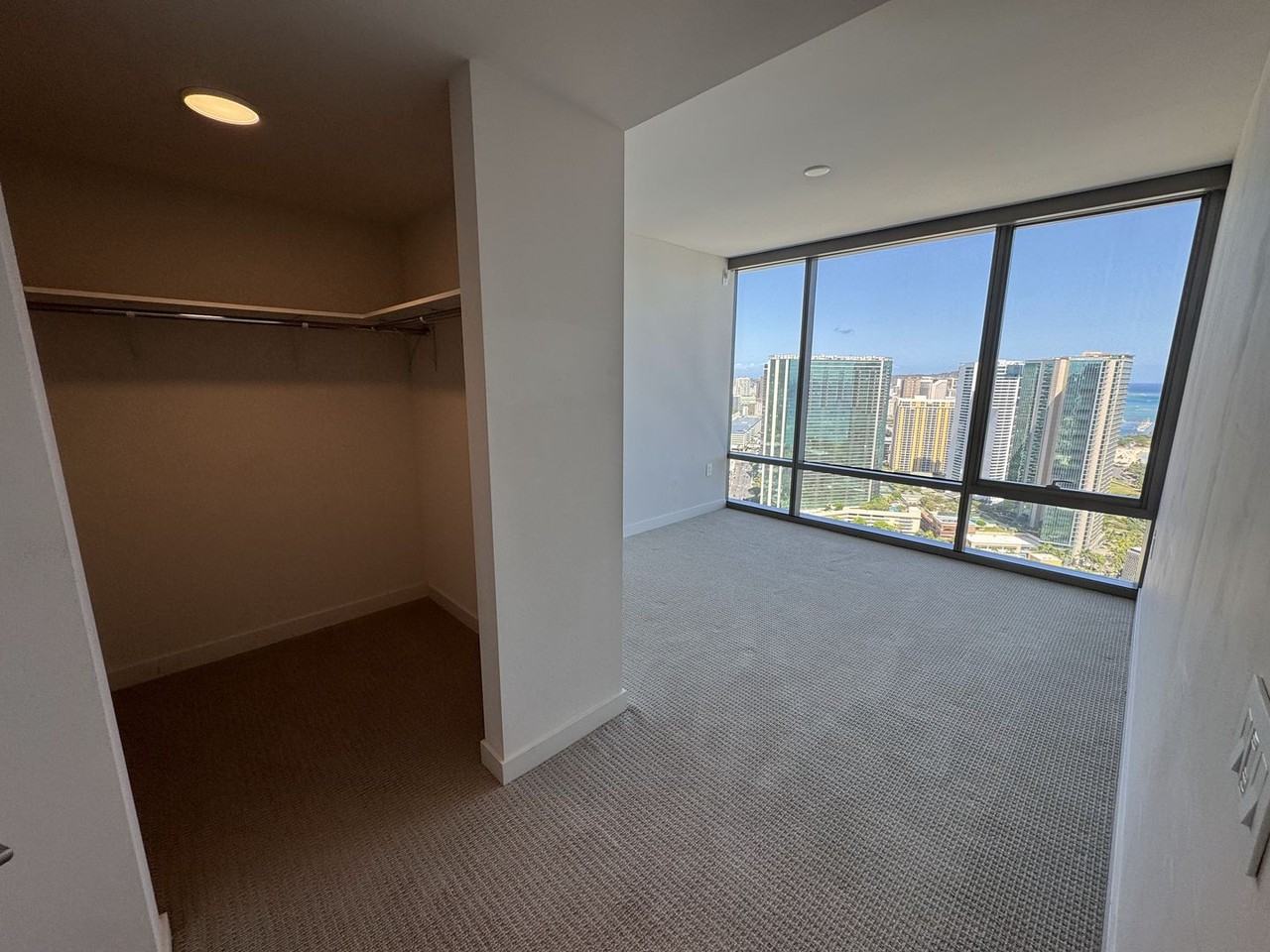 1001 Queen St #3704 - Photo 3 of 39