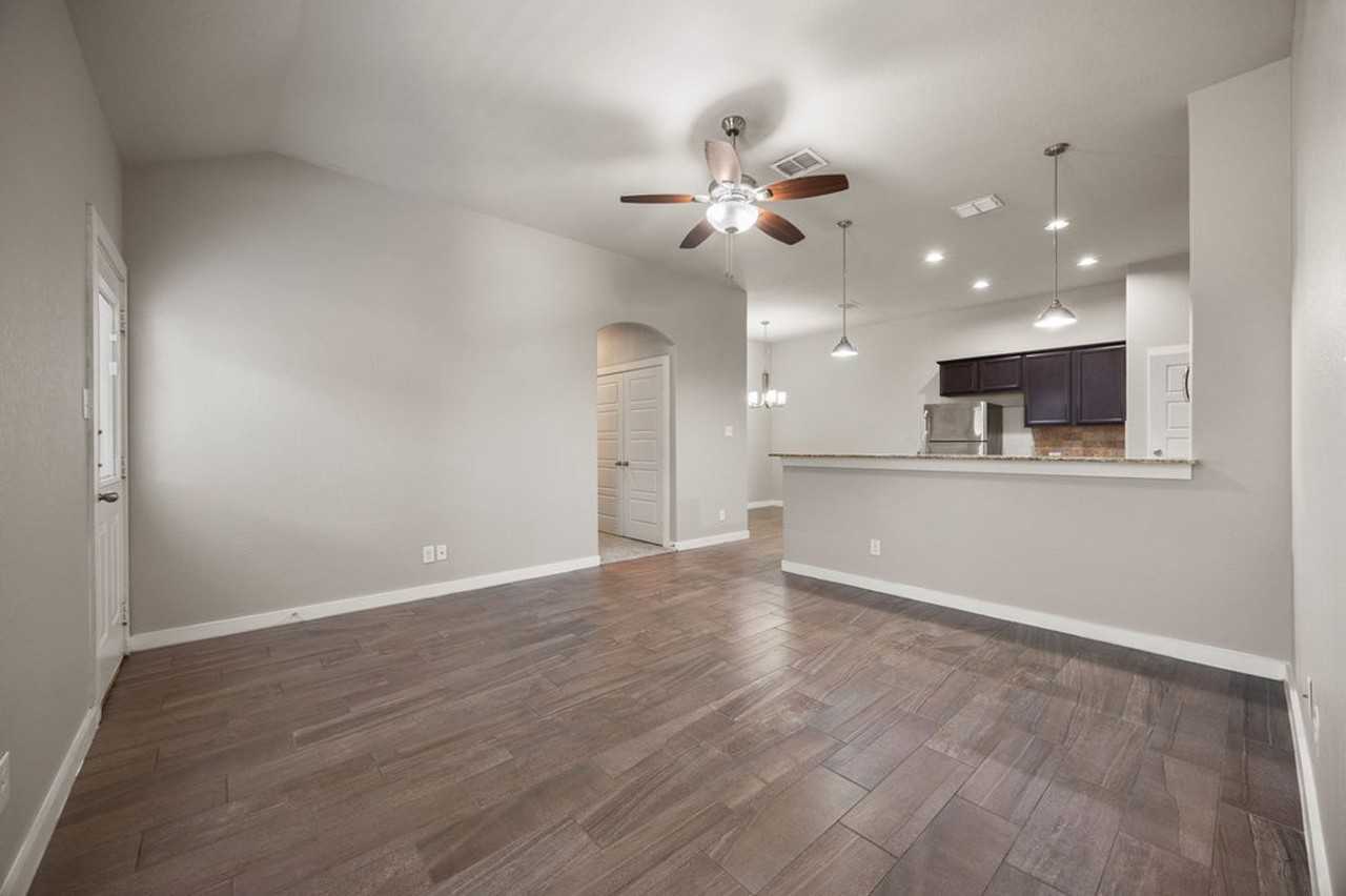 577 Creekside Frst - Photo 2 of 11