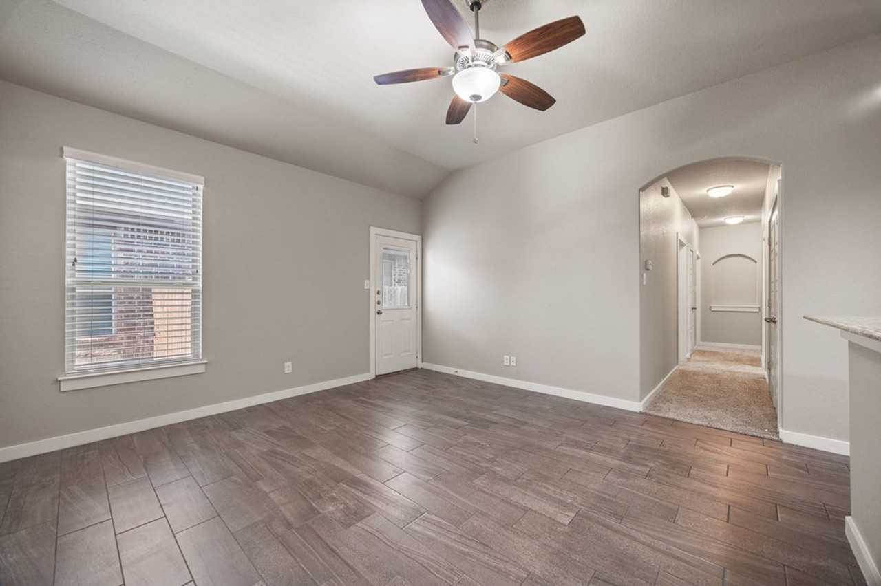 577 Creekside Frst - Photo 3 of 11