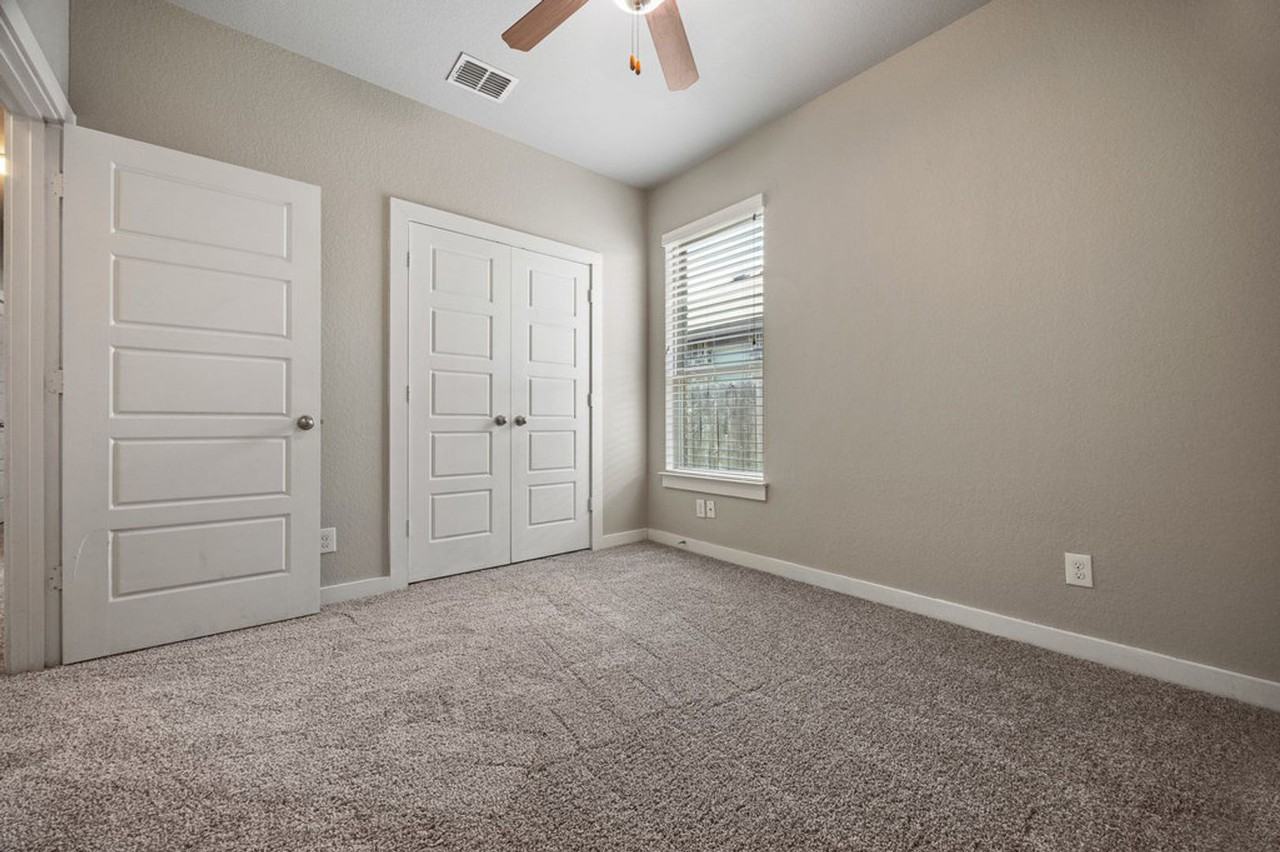 577 Creekside Frst - Photo 7 of 11