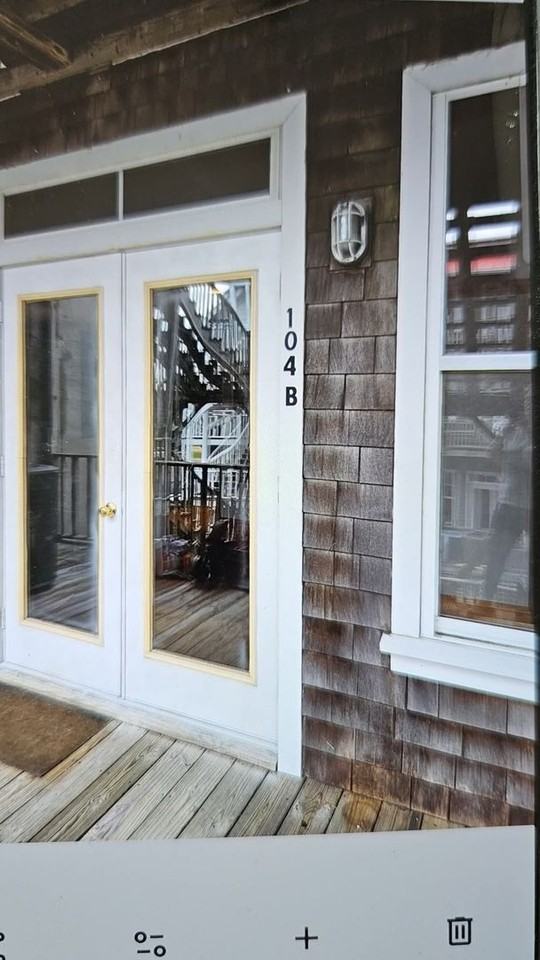 104B Sir Walter Raleigh St - Photo 2 of 19