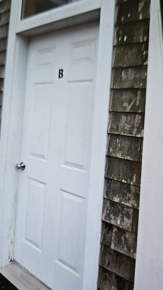 104B Sir Walter Raleigh St - Photo 3 of 19