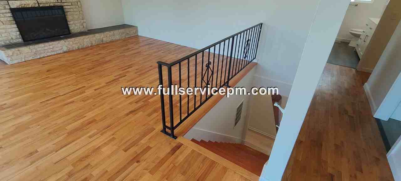 10447 8th Ave S - Photo 7 of 43