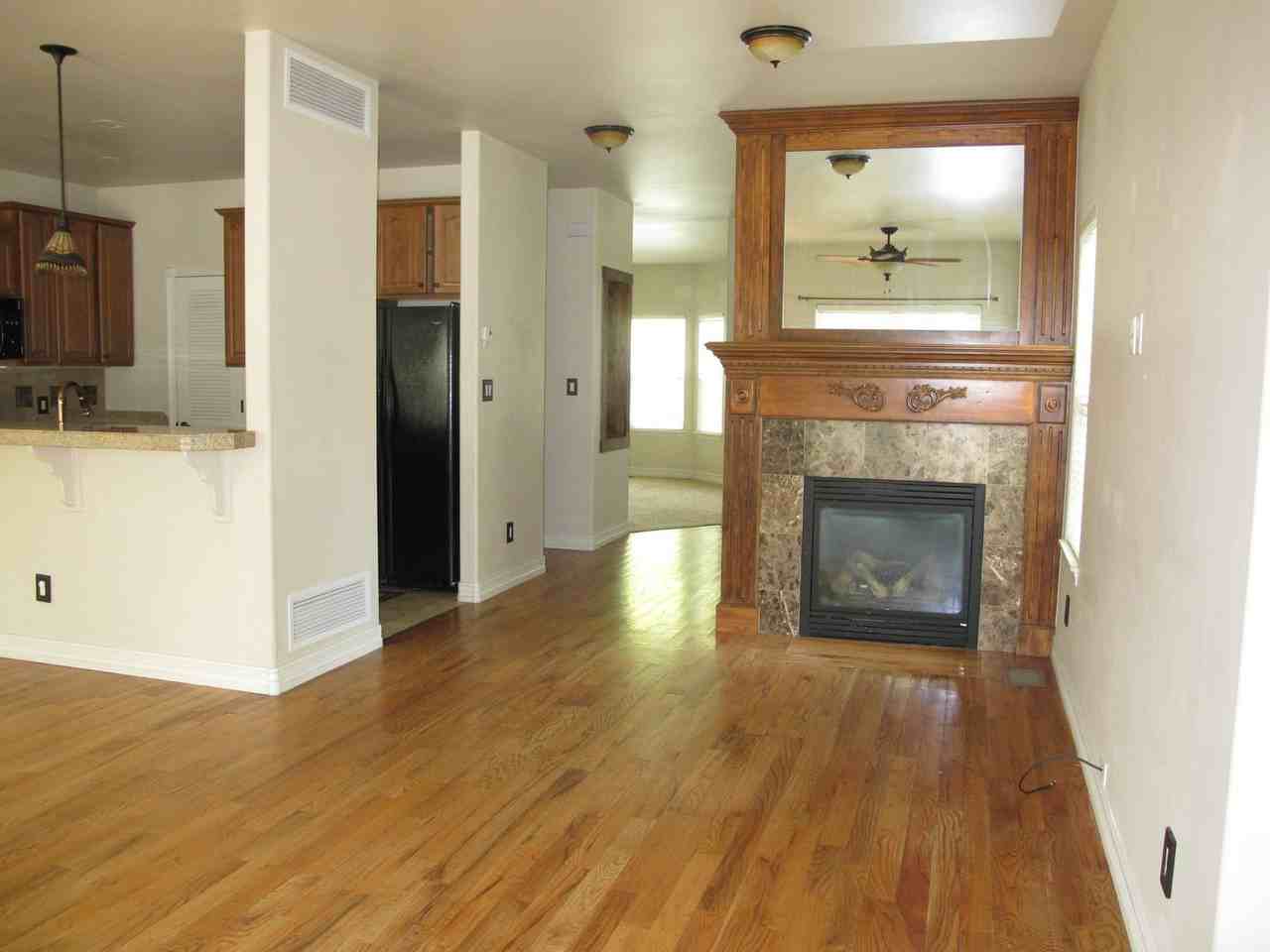 846 N 7th St - Photo 7 of 33