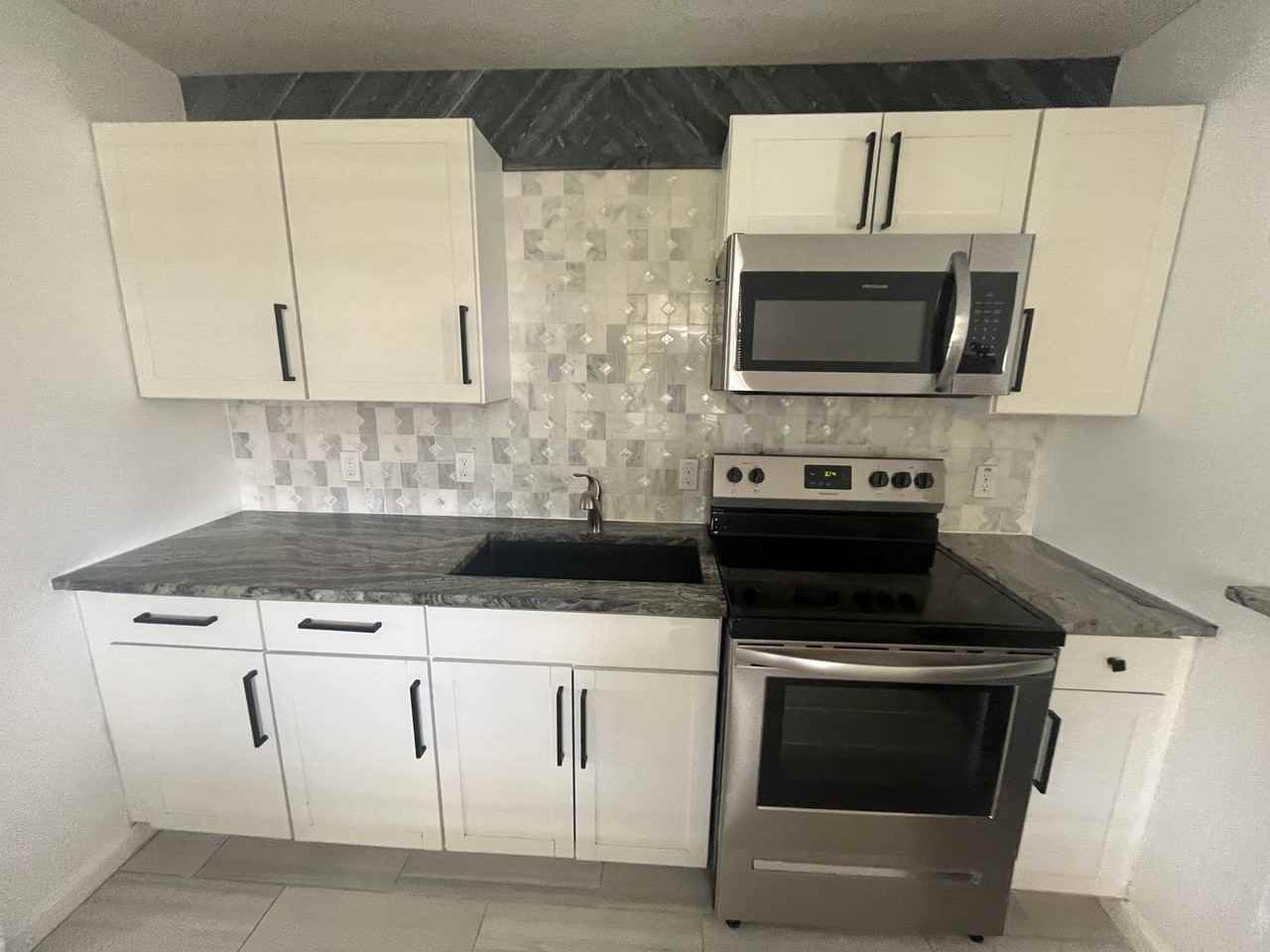 43 Alamanda Dr - Photo 5 of 11