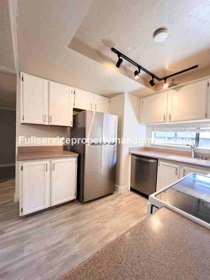 4135 145th Ave Ne - Photo 5 of 19