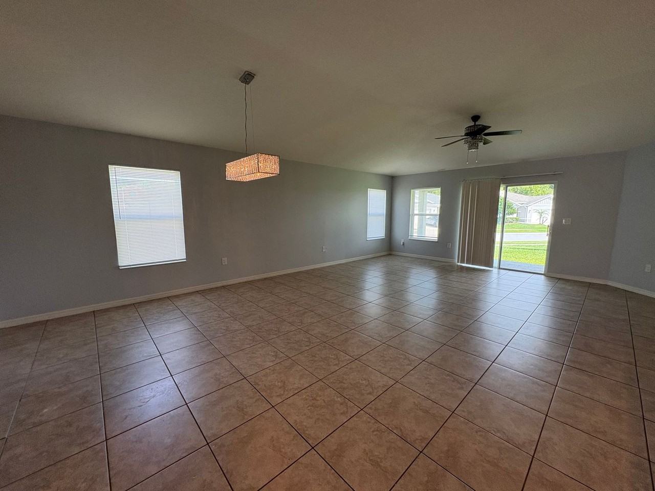 4751 Maplewild Ln - Photo 3 of 21