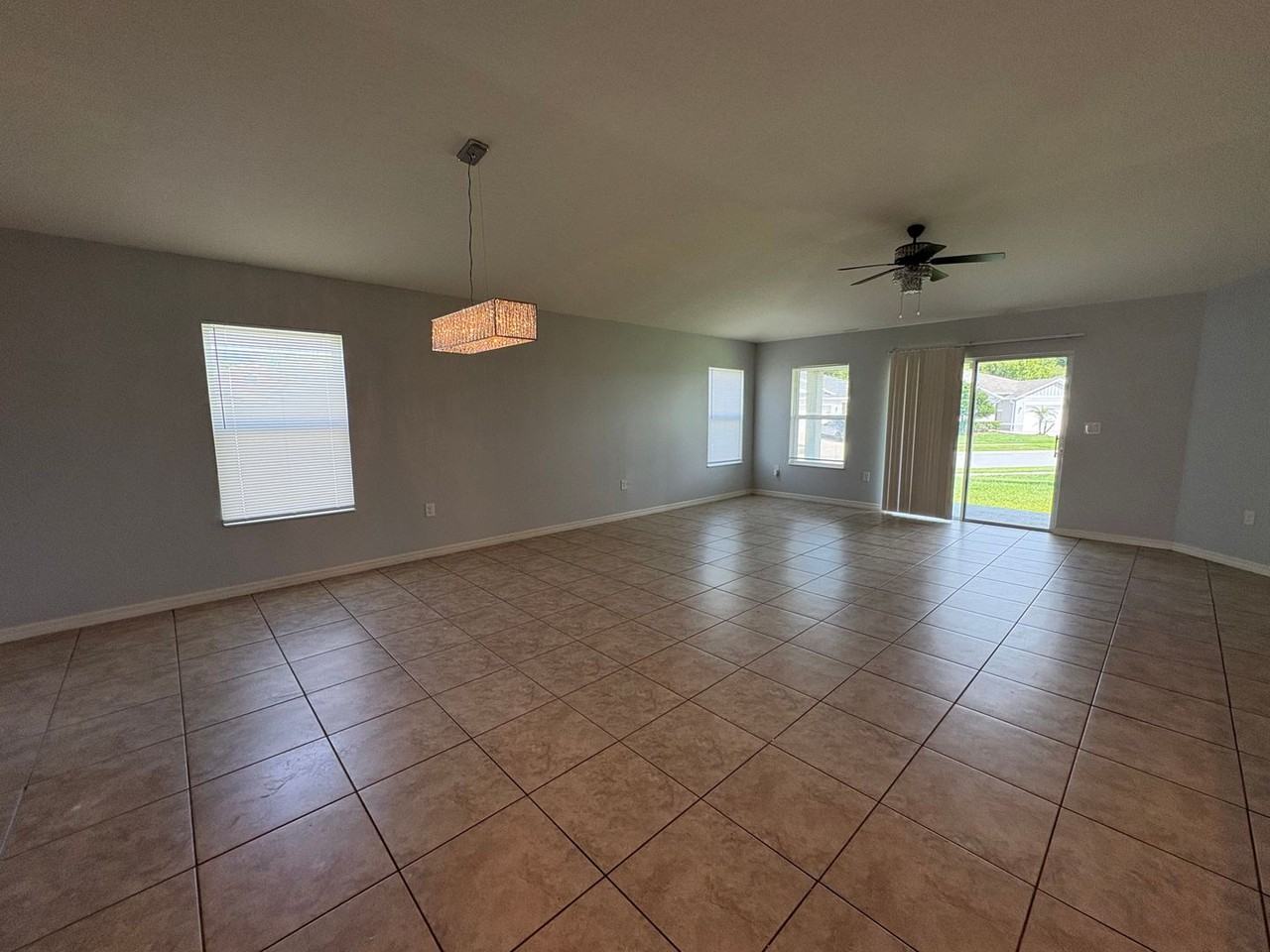 4751 Maplewild Ln - Photo 7 of 21