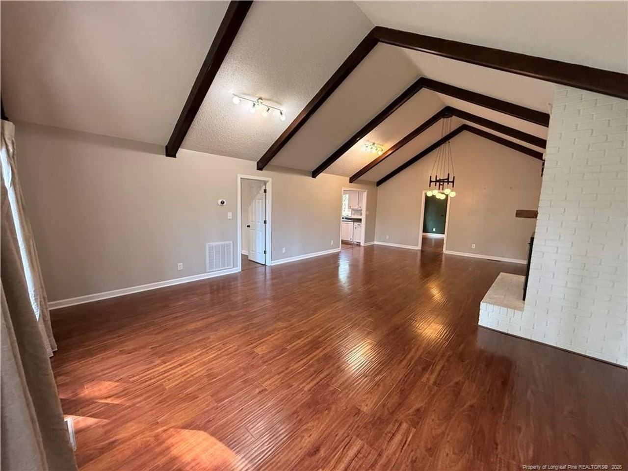 46 Shadow Dr - Photo 2 of 22