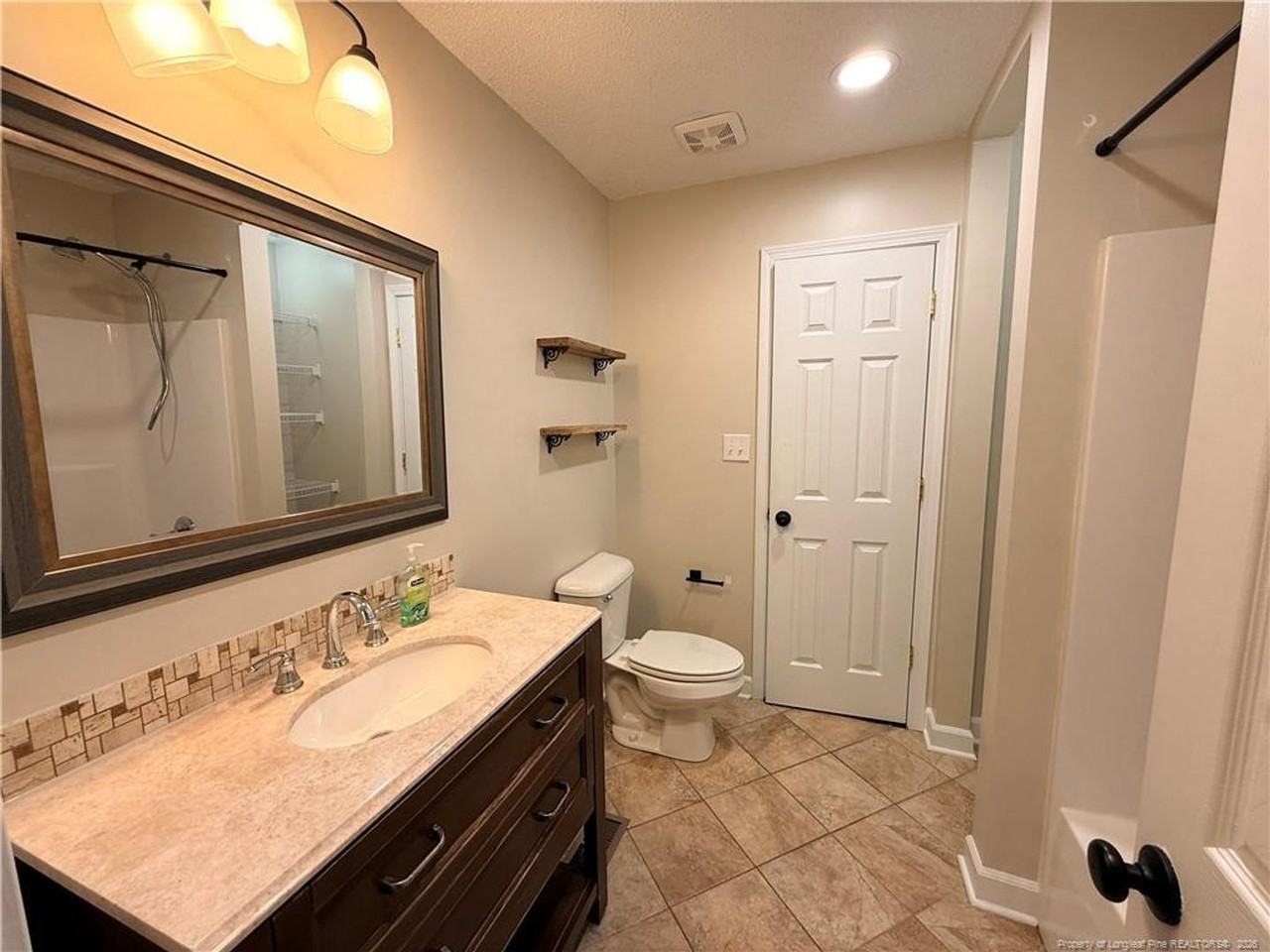 46 Shadow Dr - Photo 7 of 22