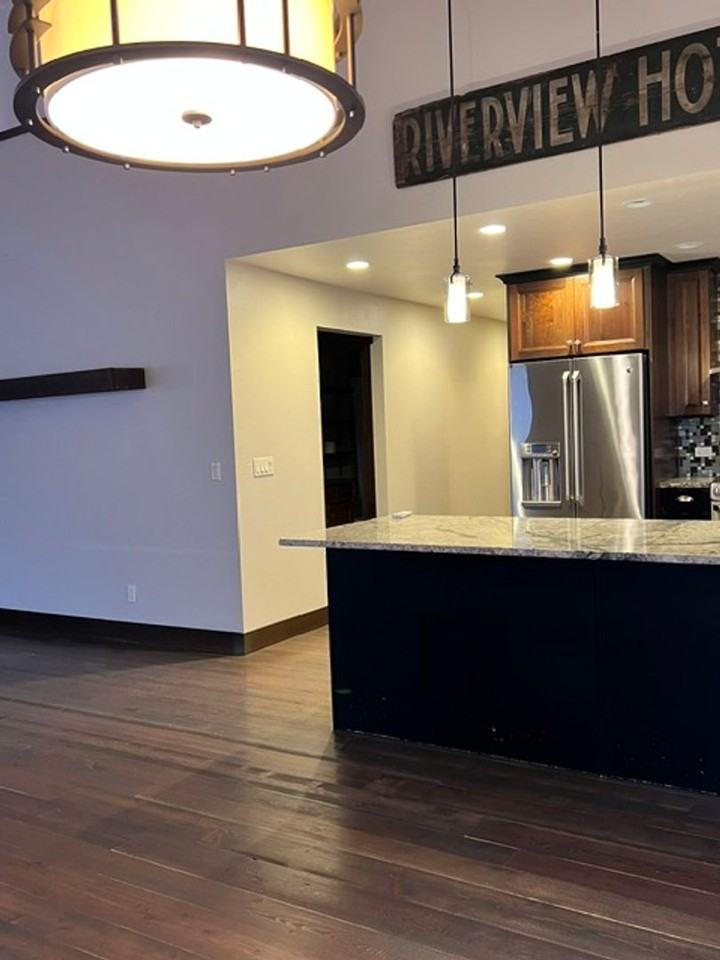 625 Leisure Dr - Photo 3 of 4
