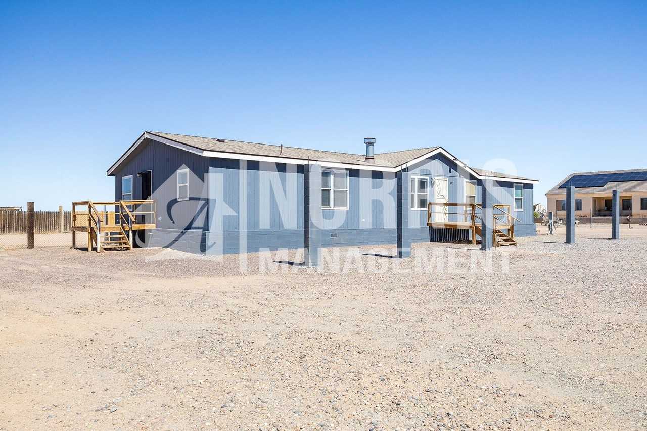 9960 S Niehaus Rd - Photo 2 of 48