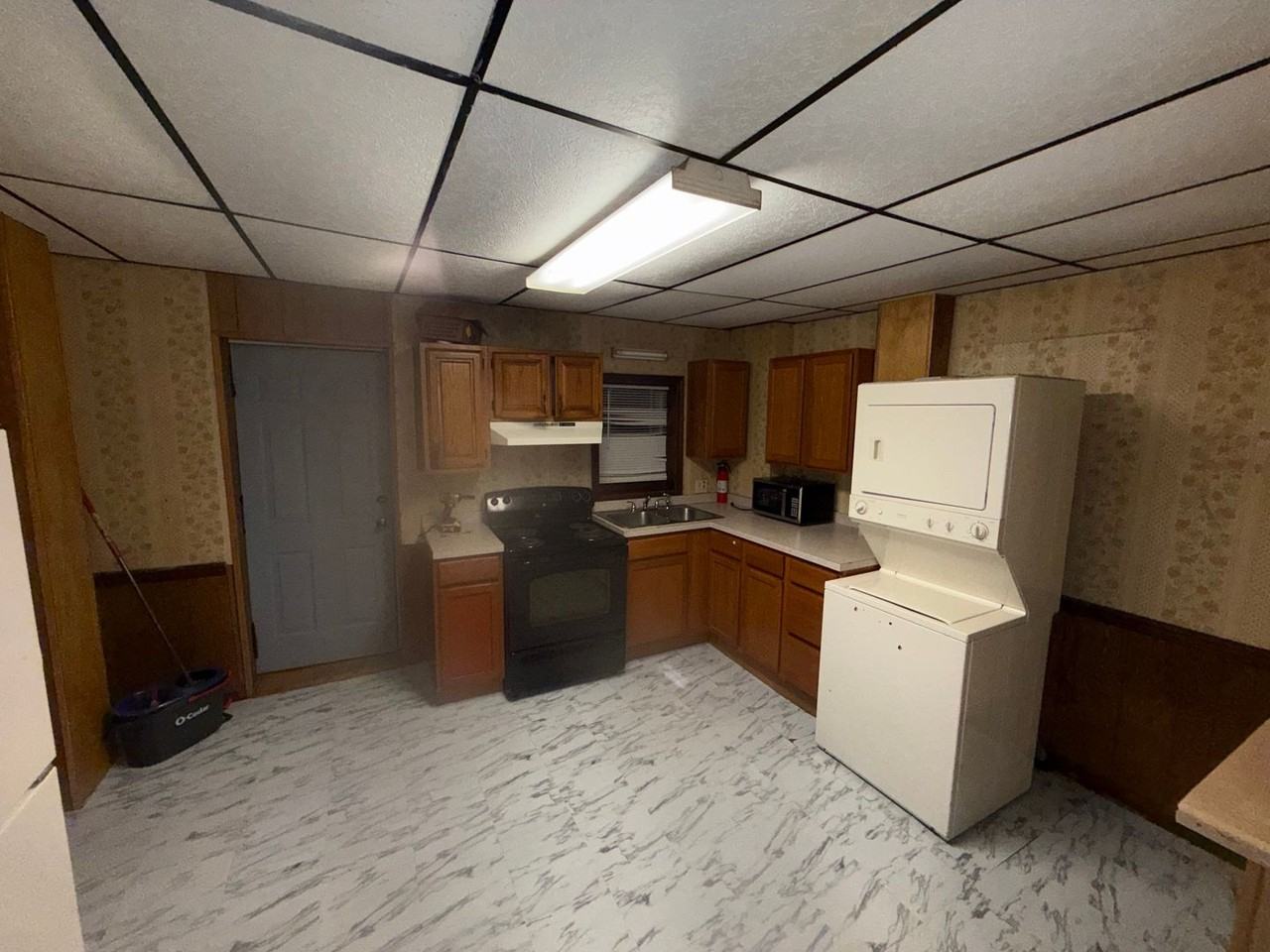 203 High St - Photo 4 of 12