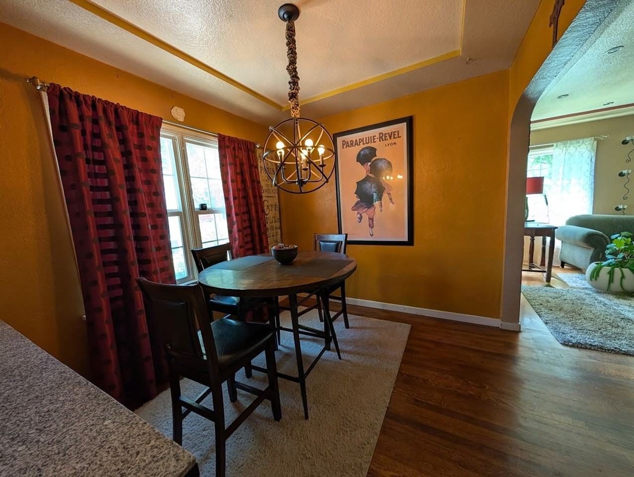 1317 14th Ave - Photo 3 of 5