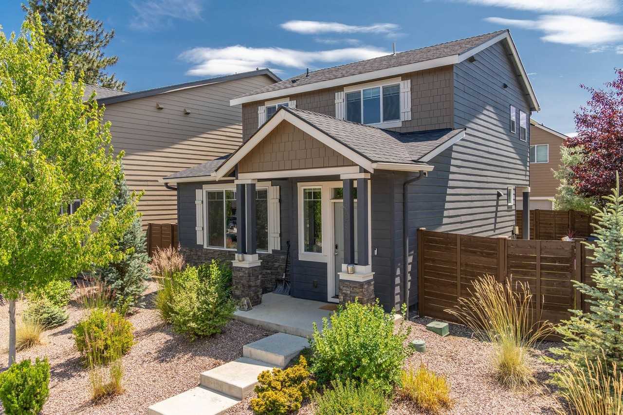 20581 Se Evian Ave - Photo 2 of 22