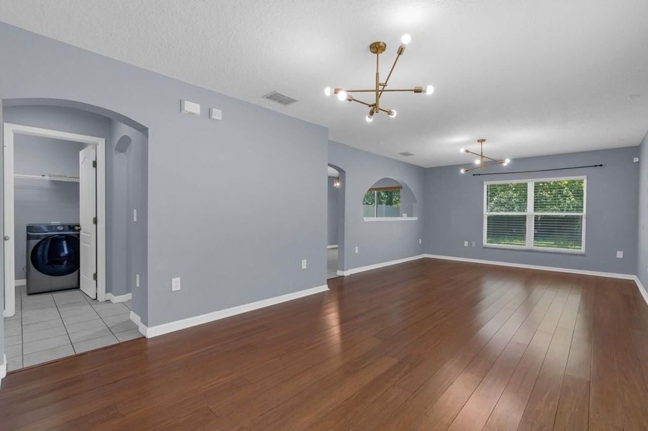 1944 Portcastle Cir - Photo 4 of 25