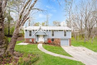 6870 Ridgewood Dr - Photo 1 of 1