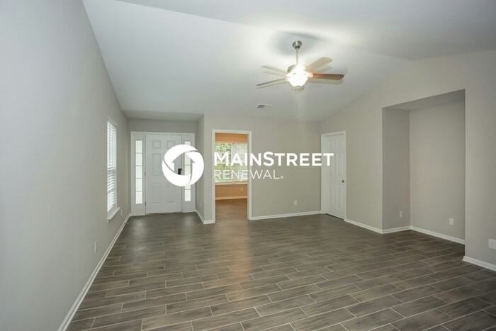 719 Continental Dr - Photo 5 of 16