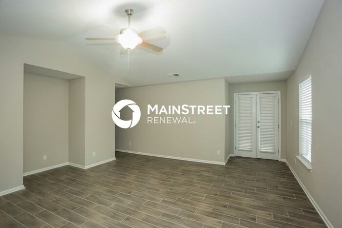 719 Continental Dr - Photo 6 of 16