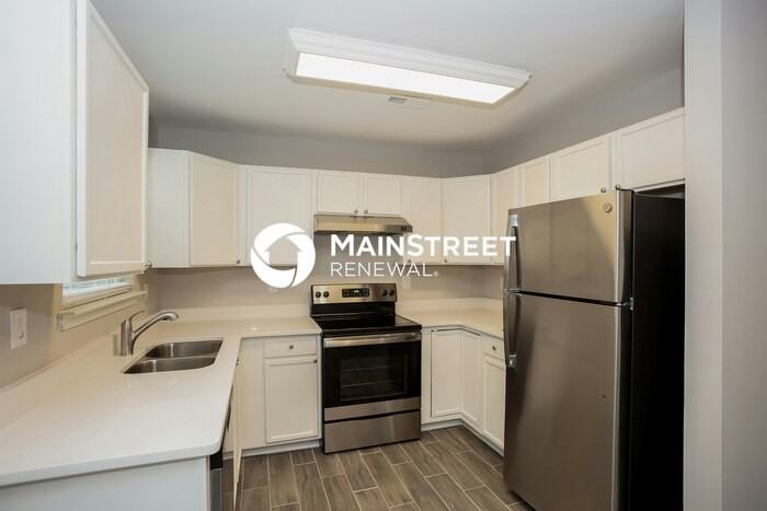719 Continental Dr - Photo 7 of 16