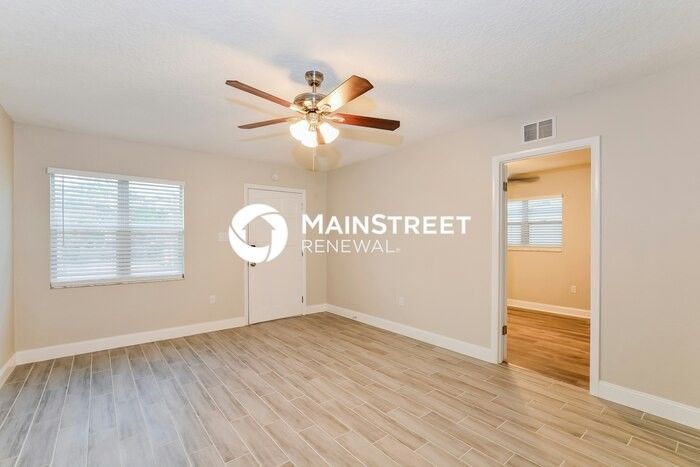 7618 Cassino Ave - Photo 5 of 16