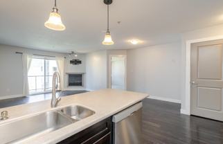 2038 Sandalwood Cres - Photo 1 of 1