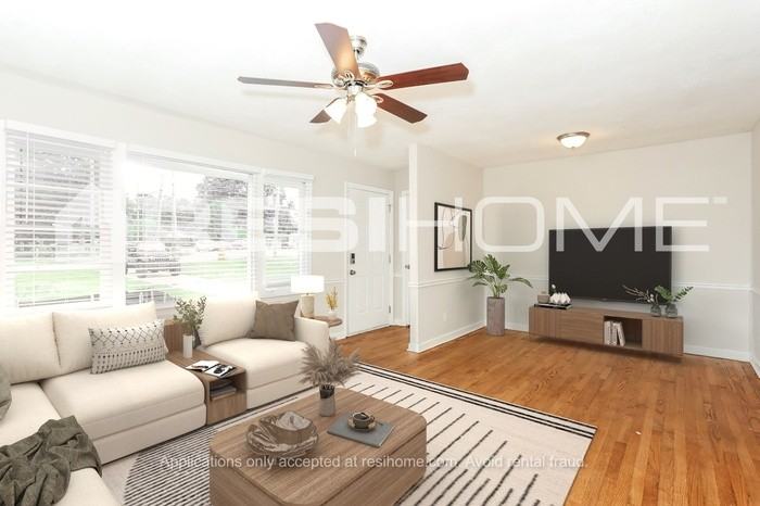 6285 Mount Zion Blvd - Photo 5 of 19