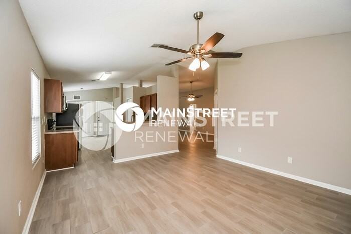 2545 Spring Pond Ln - Photo 7 of 16