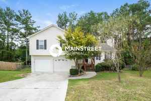 featured image of 444 River Trace Dr