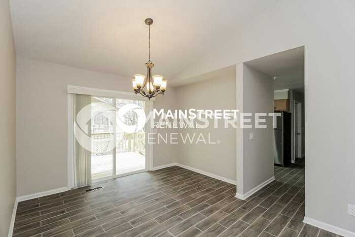 1238 Lakeview Pkwy - Photo 6 of 16