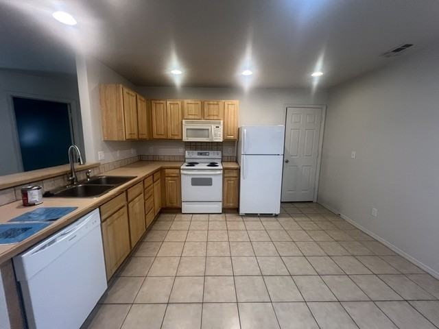 1813 W Dew Mist Dr - Photo 4 of 20