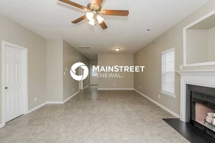 1009 Little Rock Ct - Photo 4 of 15