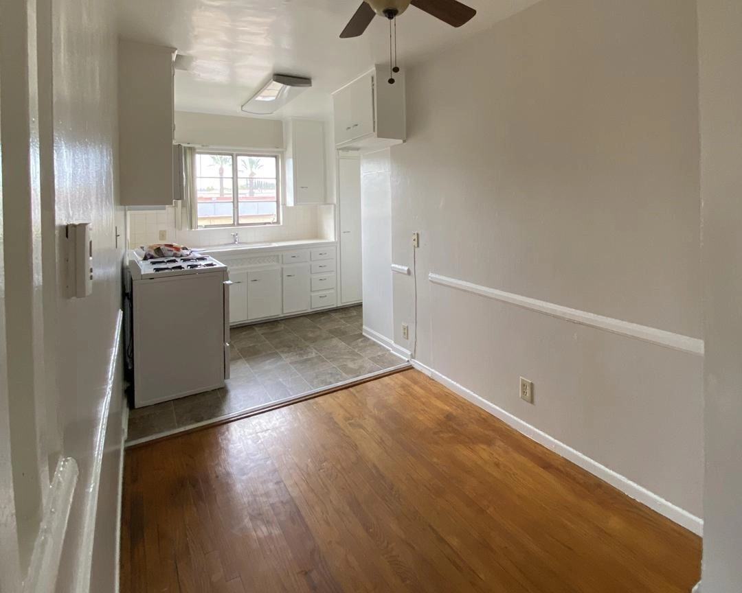 4837 Clybourn - Photo 7 of 18