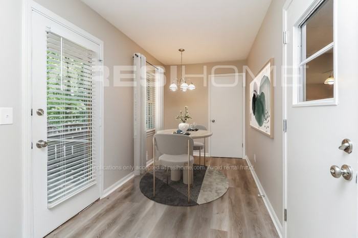 4946 Rock Haven Dr Sw - Photo 3 of 17