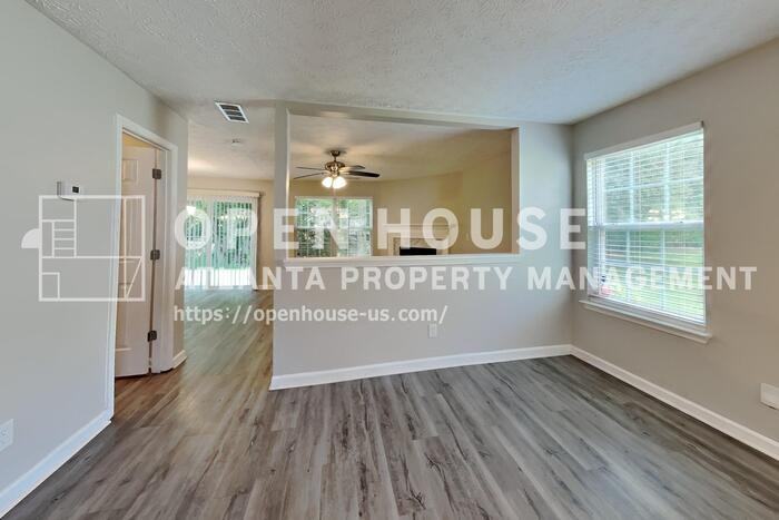 4557 Darrowby Dr - Photo 6 of 20