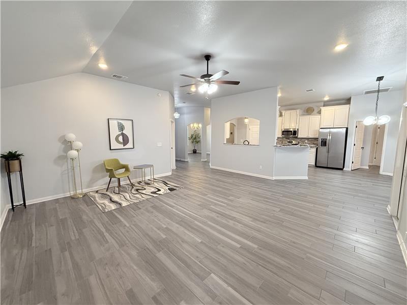 8301 Grayson Trl - Photo 7 of 40