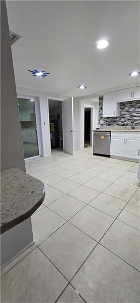 21440 Midway Blvd - Photo 2 of 9
