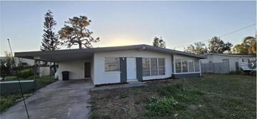 featured image of 1634 Banyan Dr