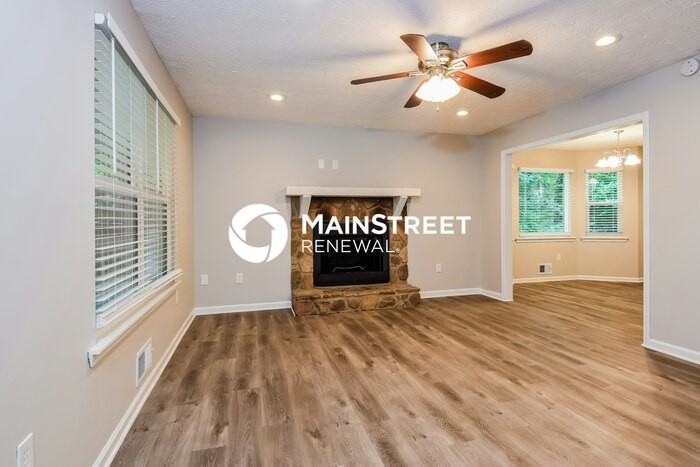 479 Mill Ln - Photo 5 of 18
